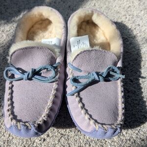 LL Bean Lavender Suede Slippers with Cream Lining